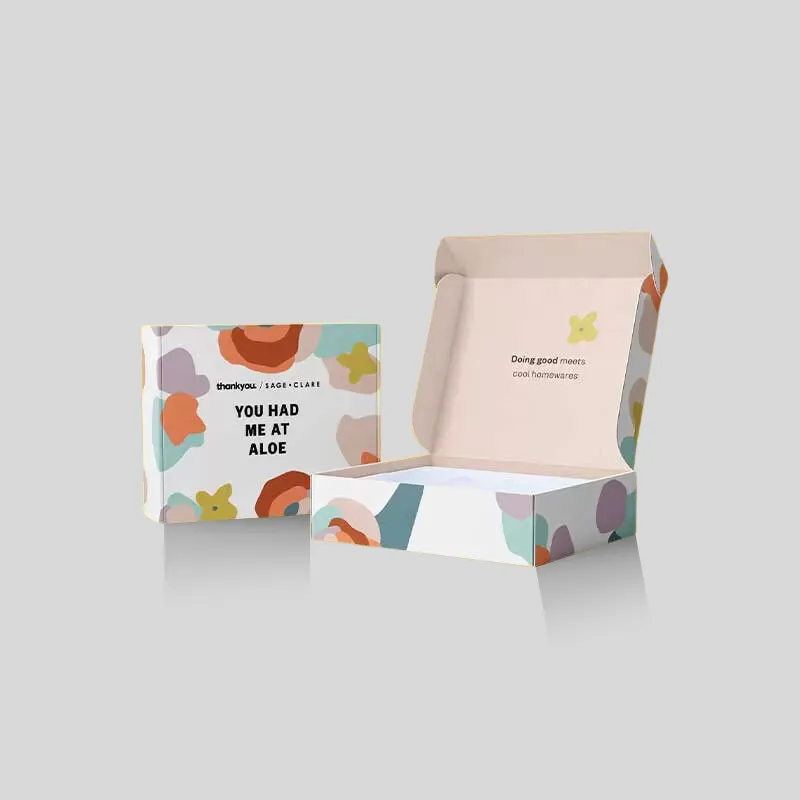 Printed corrugated shipping box for checking panel orientation and artwork placement